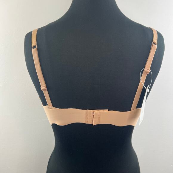 MySkins Nude Lingerie NWT Plunge Bra Back Closure Scalloped 06 Caramel 38D NEW - Picture 3 of 6